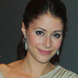 Amanda Crew