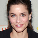 Amanda Peet
