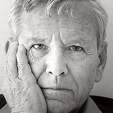 Amos Oz