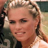 Nicolette van Dam