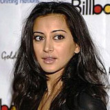 Noureen Dewulf