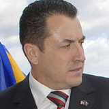 Selmo Cikotic